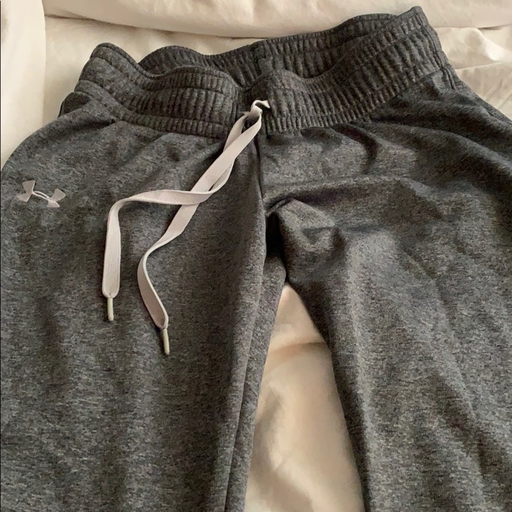 Underarmor Pants - Picture 1 of 1